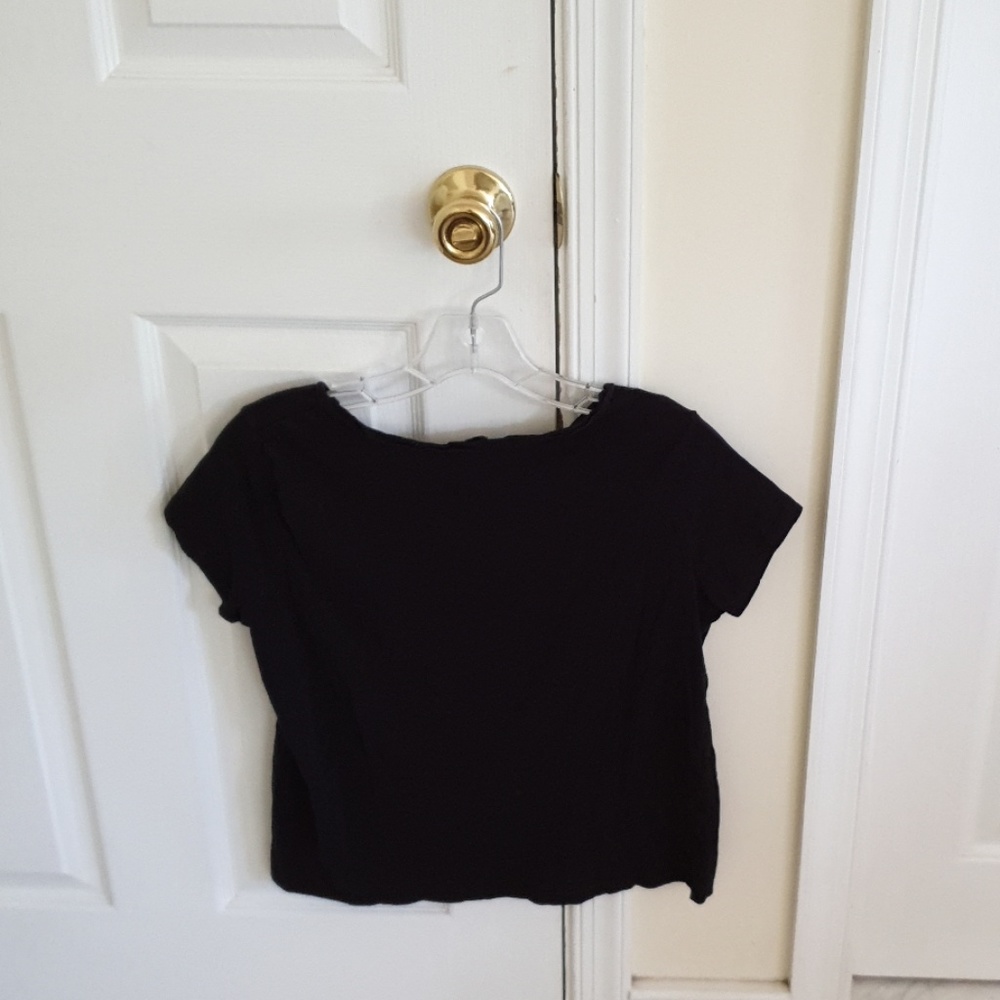 T-Shirt - Picture 2 of 2